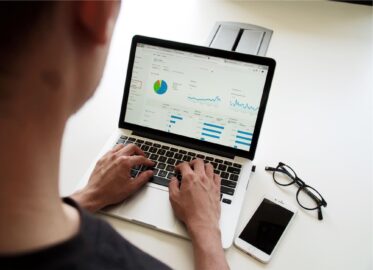 Wie Sie Content Syndication nutzen, um Ihre Reichweite zu vergrößern und den Traffic zu steigern